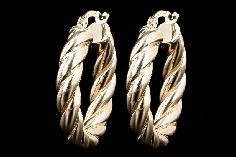 14K Yellow Gold Thick Braided Oval Hoop Earrings