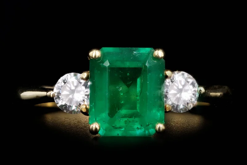 18K Yellow Gold 1.86 Carat Natural Emerald & Diamond Three Stone Ring