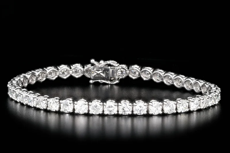 New 14K White Gold 9.17 Carat Diamond Tennis Bracelet